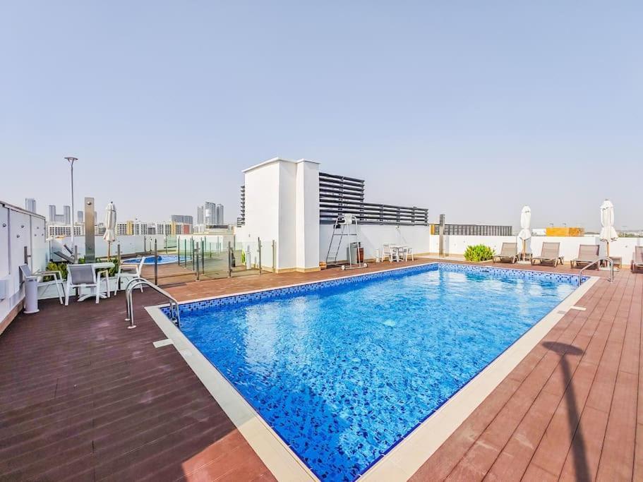 Apartment Luxury Meydan Escape With Views Dubai