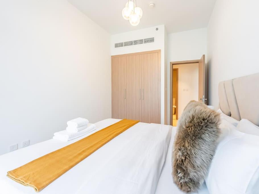 Luxury Meydan Escape With Views Apartment
